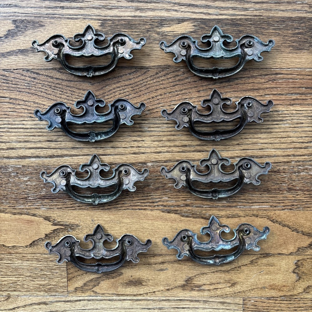 Vtg Keeler Brass Company Fleur De Lis Brass Patina Drawer Pull Handles Lot Of 8 - Picture 7 of 15